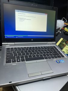 HP 8460 4G RAM, 320 HDD, WEBCAM, computer shop